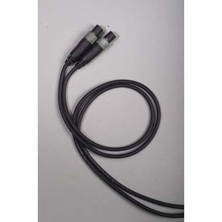 Passive speaker cable. 7.8 mm overall diameter. High flexibility