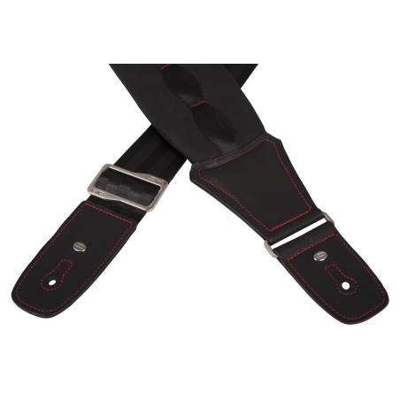 Padded and adjustable shoulder strap in Nylon, Polyester and Neoprene, in total black color.