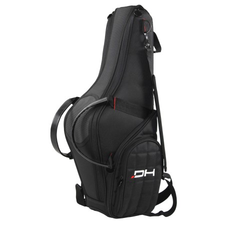 Padded Alto saxophone bag made of waterproof 1680D polyester material. Available in black color.
