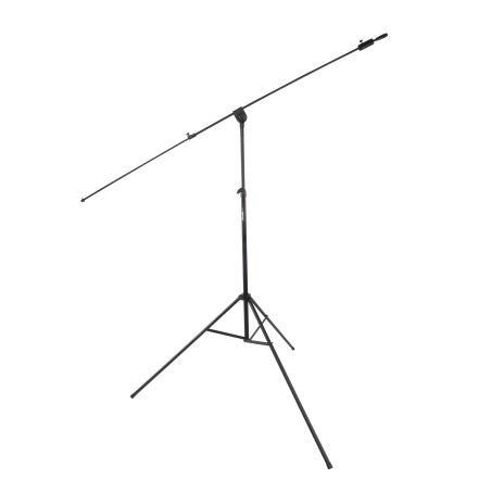 Suporte de microfone profissional de grandes dimensões com girafa telescópica e contrapeso de aço para balanceamento.
