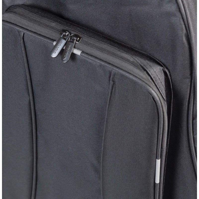 3/4 Classic guitar bag, rip-proof 600D polyester, 10mm high density foam padding. Available in Black.