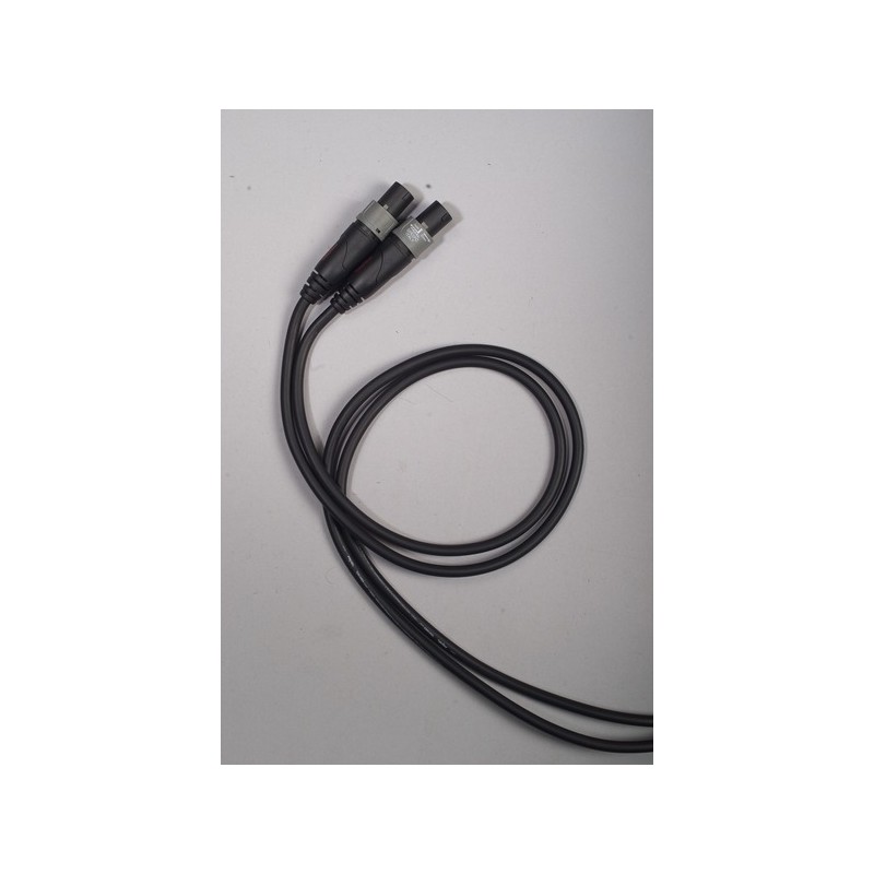 Passive speaker cable. 7.8 mm overall diameter. High flexibility