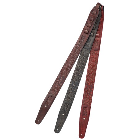 Padded and adjustable shoulder strap in genuine Italian leather, Burgundy Red color.