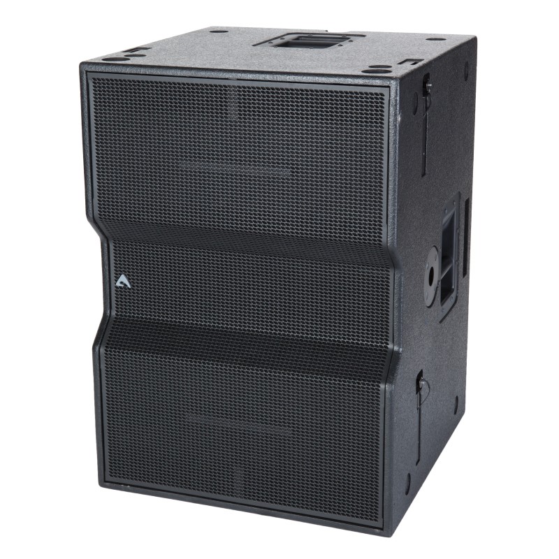 Sistema de subwoofer duplo de 15" (380 mm), rendimento muito elevado, coletor Band Pass