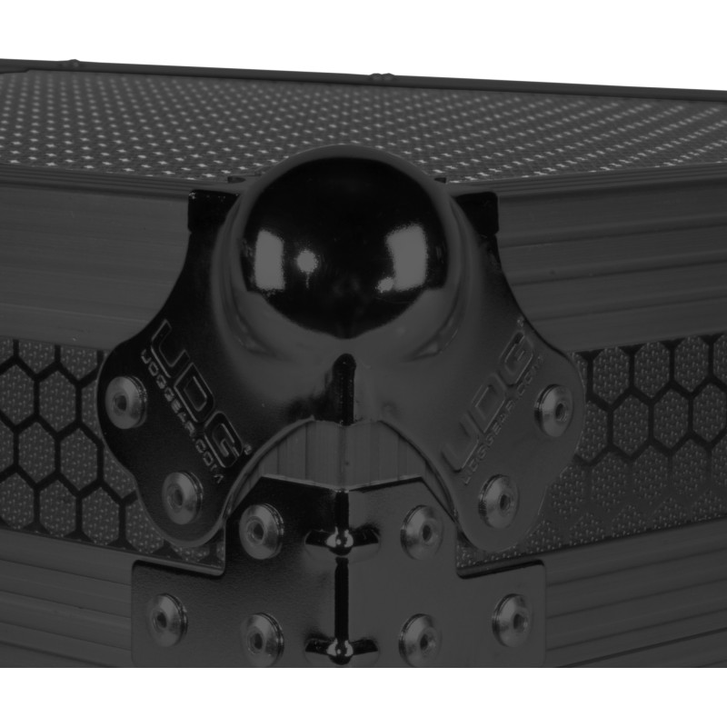 Udg gear U91087BL - ULTIMATE FLIGHT CASE PIONEER OPUS-QUAD BLACK PLUS (L&W)